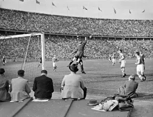 Germ: Hannover 96 against Schalke 04 in the final game of the Germ