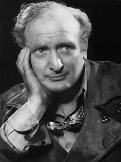 Hartl: Hans Albers in Gold, 1934