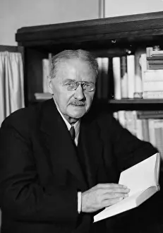 Hans Dominik, 1937