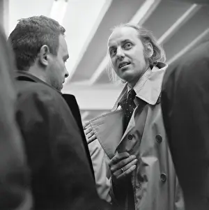 Arnulf: Hans Hollein