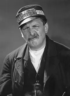 Moser: Hans Moser as Dienstmann