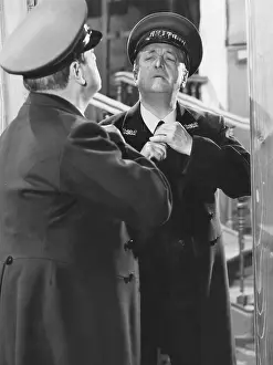 Liebe: Hans Moser in Einmal der liebe Herrgott sein, 1942