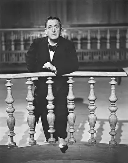 Moser: Hans Moser in The Scoundrel