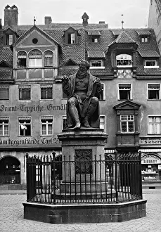 Sachs: Hans Sachs Memorial in Nuremberg
