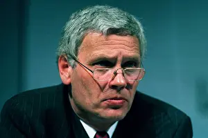 Broek: Hans Van Den Broek