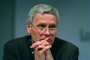 Broek: Hans Van Den Broek