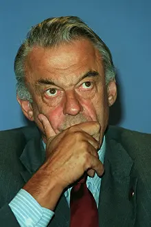Mierlo: Hans Van Mierlo