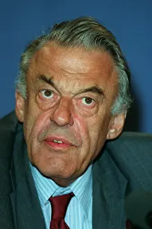 Mierlo: Hans Van Mierlo
