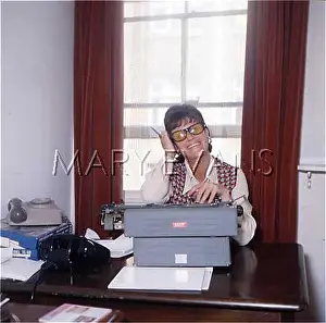 Emberton: HAPPY TYPIST