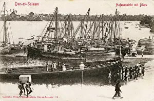 Dhow: Harbour view with Dhow, Dar-es-Salaam, Tanzania, East Africa