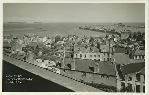 Mont: Harbour (View from Hotel Mont Bleau)