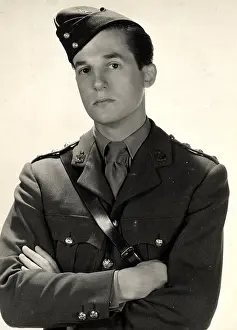 Forties Style: Hardy Amies in uniform, WW2