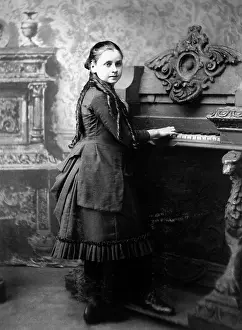 Harmonium: Harmonium - organ - musical instrument