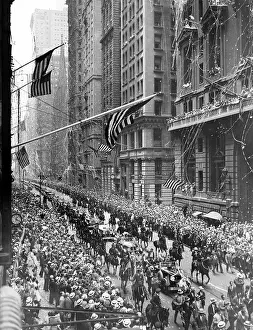 Wiley: Harold Gatty & Wiley Post honored w/ ticker ?