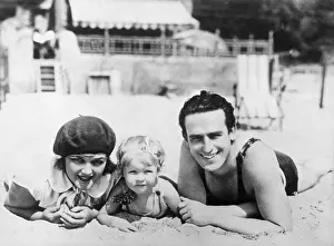 Mildred: Harold Lloyd and his family, 1928