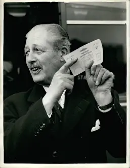Purchasing: Harold Macmillan as Chancellor of the Exchequer