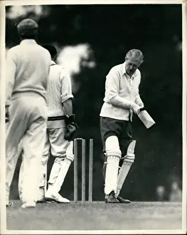 Mr.harold: Harold Macmillan in cricket match