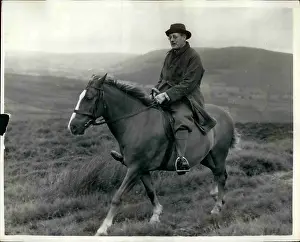 Macmillan: Harold Macmillan on horseback