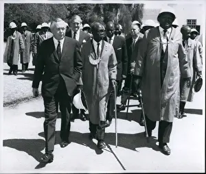 M.b.e: Harold Wilson on visit to Rhodesia