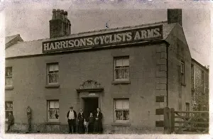 Cyclist: Harrison's Cyclist's Arms Public House, Freckleton, Lancashi