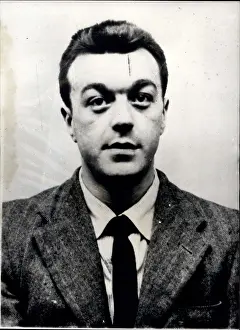 Questioning: Harry Roberts, sought by Scotland Yard