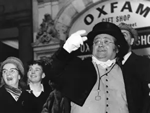 Pickwick: Harry Secombe, Welsh entertainer and singer