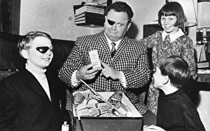 Firework: Harry Secombe, Welsh entertainer and singer