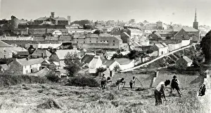 Scythe: Harvest workers, Haverfordwest, Pembrokeshire, South Wales