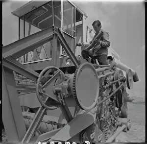 Harvesters: Harvester, harvester