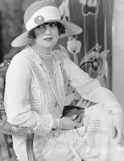 Stitching: Hat fashion, 1927