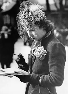 Auteuil: Hat fashion in Paris, 1938