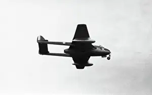 Dh 100: de Havilland DH-100 Vampire