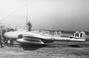 Dh.100: de Havilland DH-100 Vampire