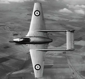 Vv221: de Havilland DH-100 Vampire FB-5