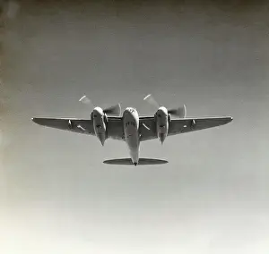 Nt193: de Havilland DH-98 Mosquito