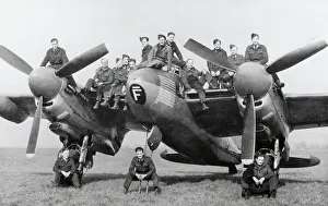 Sqdn: de Havilland DH-98 Mosquito B-9