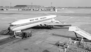 Contraction: de Havilland DH.106 Comet 4B G-APYC