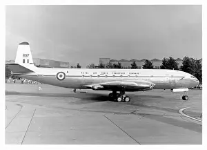 No.216: de Havilland DH.106 Comet C.2 XK697