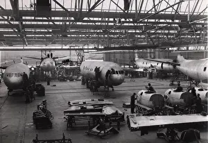 Dh106: de Havilland DH106 Comet production