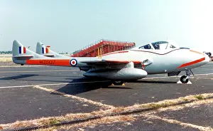 Assisting: de Havilland DH.115 Vampire Trainer T.11 G-VTII - WZ507