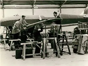 Hatfield: de Havilland DH88 Comet Racer