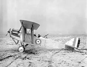 Eleven: de Havilland DH.9A E775