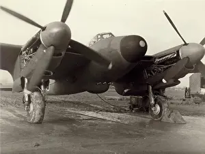 Mosquito: de Havilland Mosquito NFXV