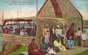 Hawaiians: Hawaii - Hawaiians and their Grass Hut
