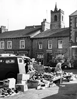 Hawes: HAWES MARKET 1950S