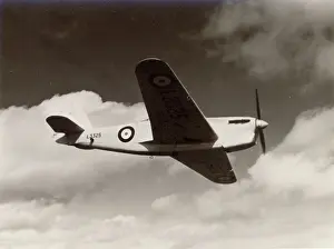 Henley: Hawker Henley TTIII, L3325