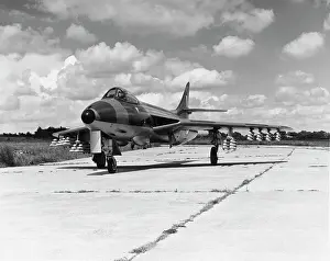 Weaponmilitary: Hawker Hunter FGA-9