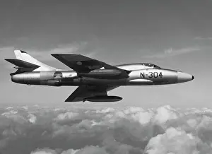 Rnethaf: Hawker Hunter T-7