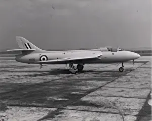 P1067: Hawker P1067 Hunter first prototype WB188 on the ground