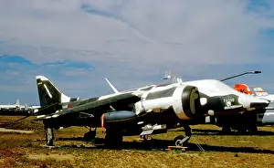 Harrier: Hawker Siddeley AV-8C Harrier